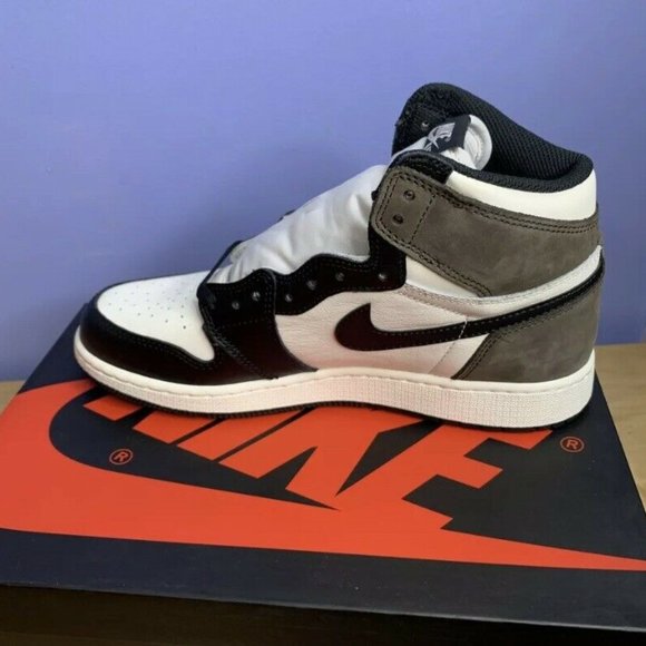 Jordan 1 Retro High Dark Mocha (GS)